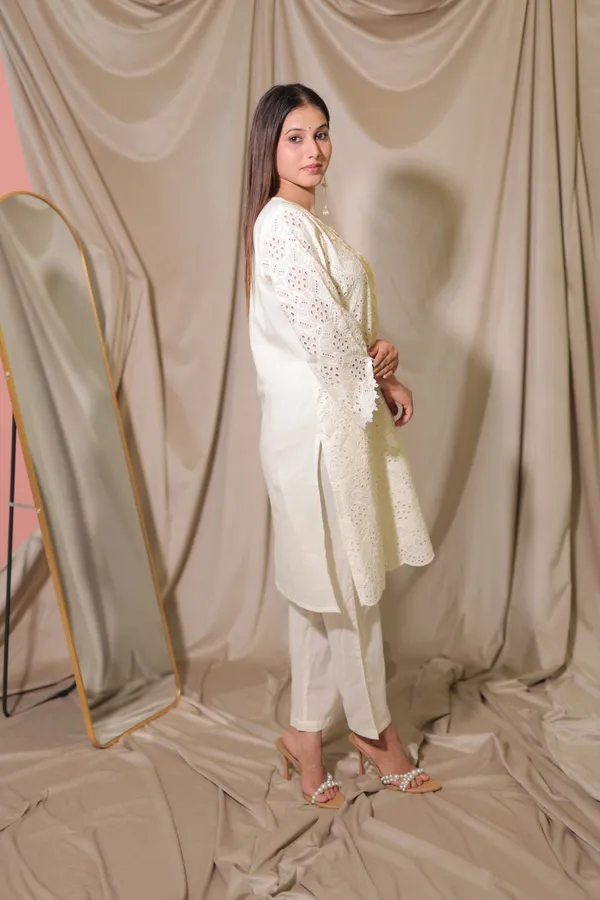 Kamya_Festive_Co_Ord_Set_Cotton_Schiffli